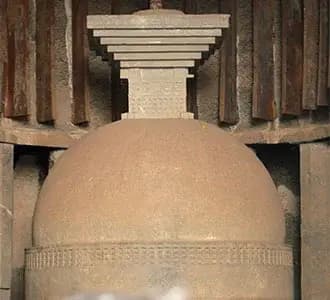 कार्ला लेणी